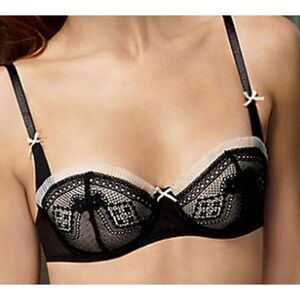 B. TEMPT'D Lacy Black Sz 34DD Adjustable Straps Padded Underwire Demi Bra